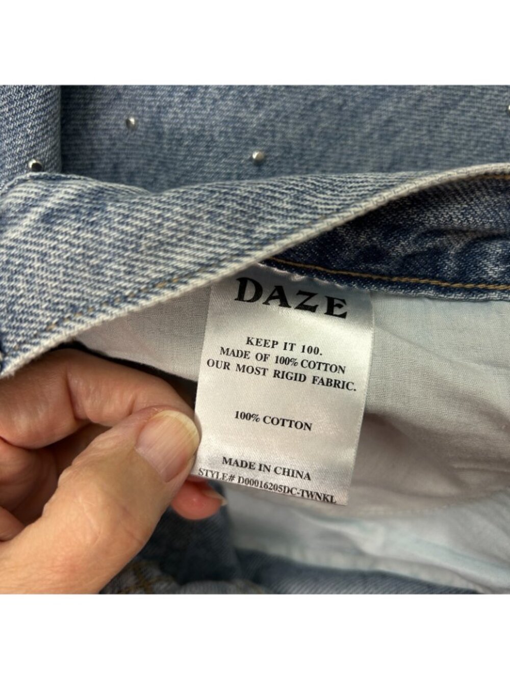 Daze Far Out High Rise Wide Leg Jeans Women's Size 27 Studded Twinkle Wash Denim - Picture 6 of 12